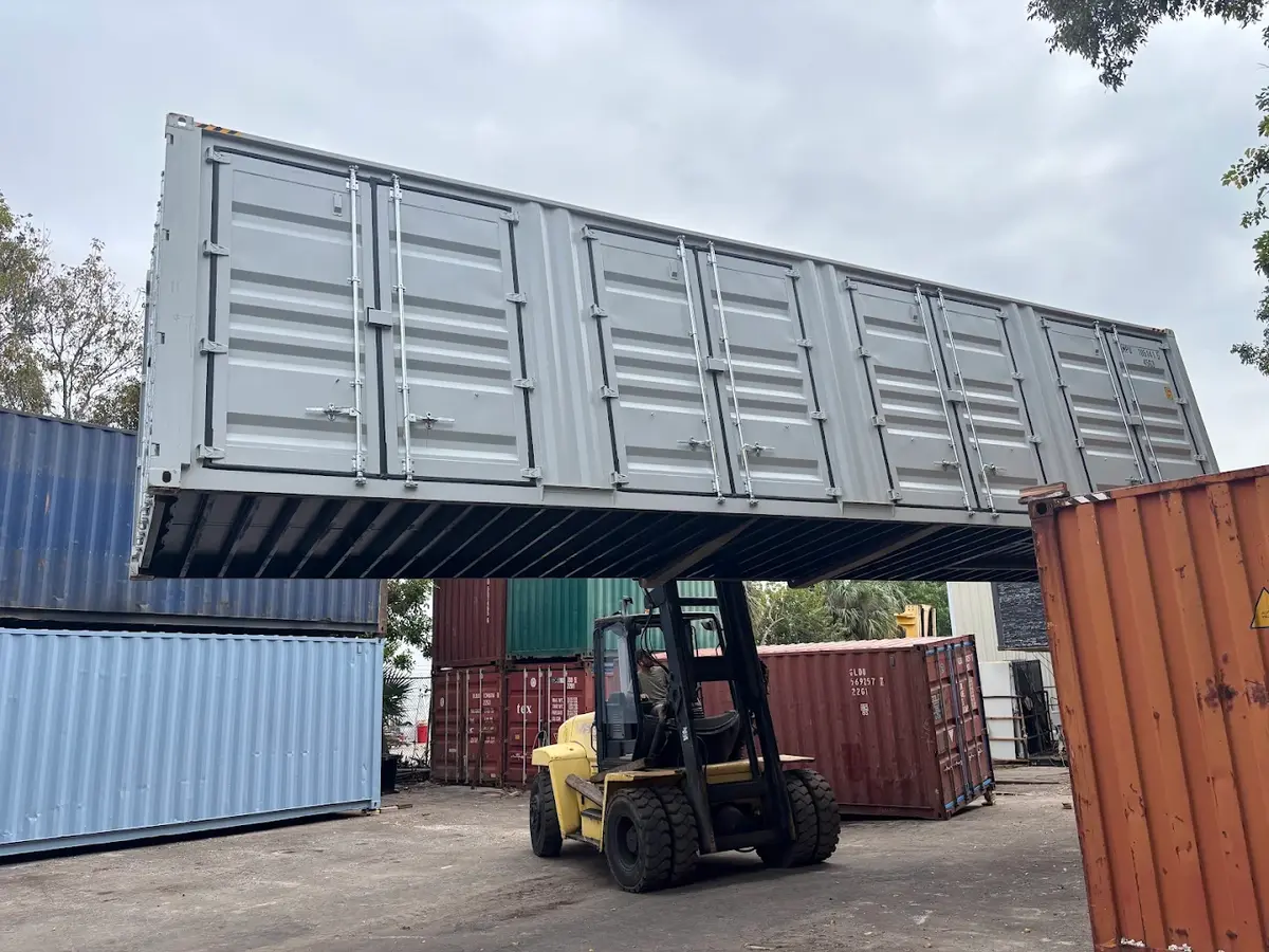 Shipping container delivery